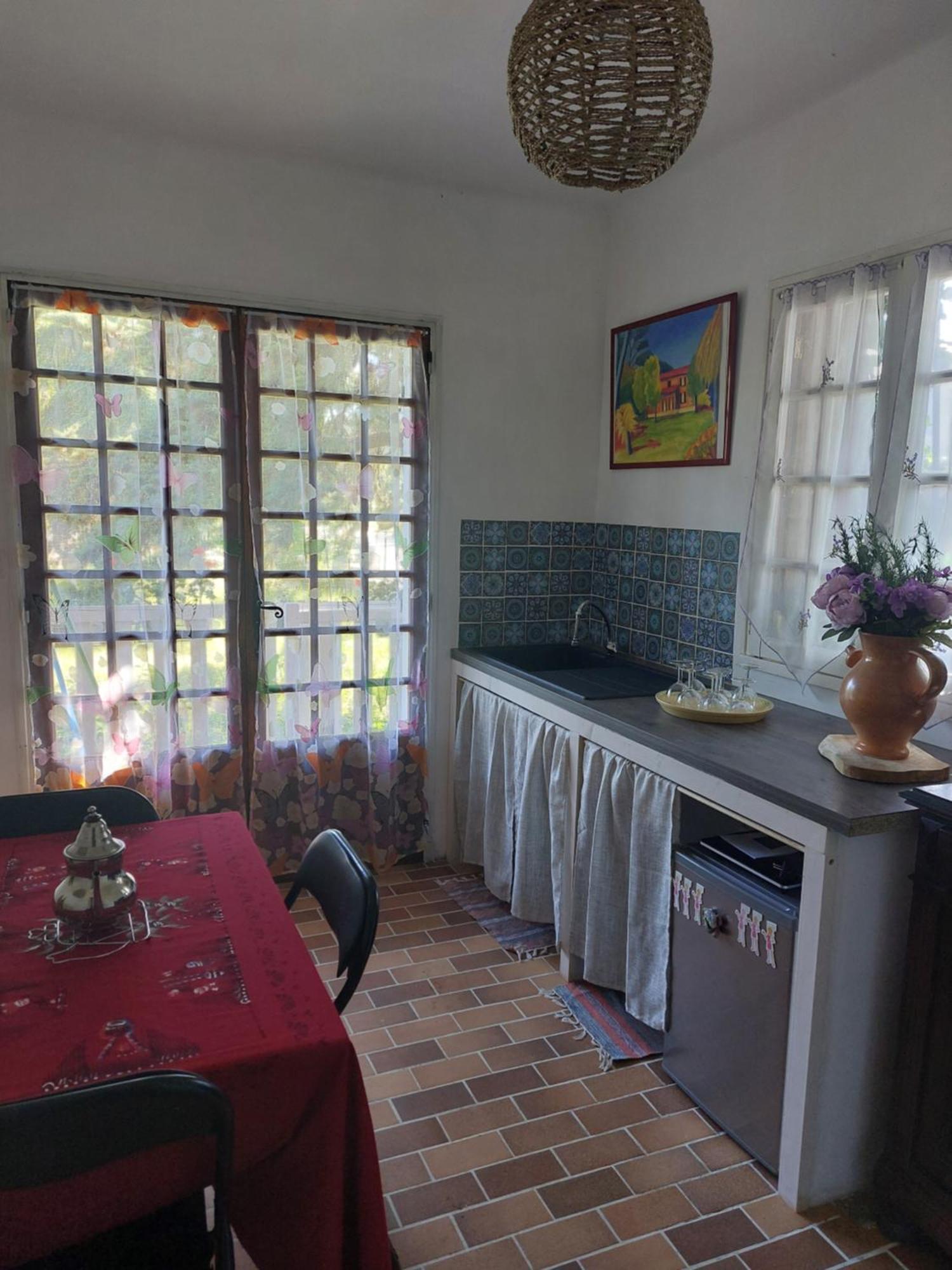 La Maison De Marie-Jeanne - Le Rocher D'Ongles Ngoại thất bức ảnh